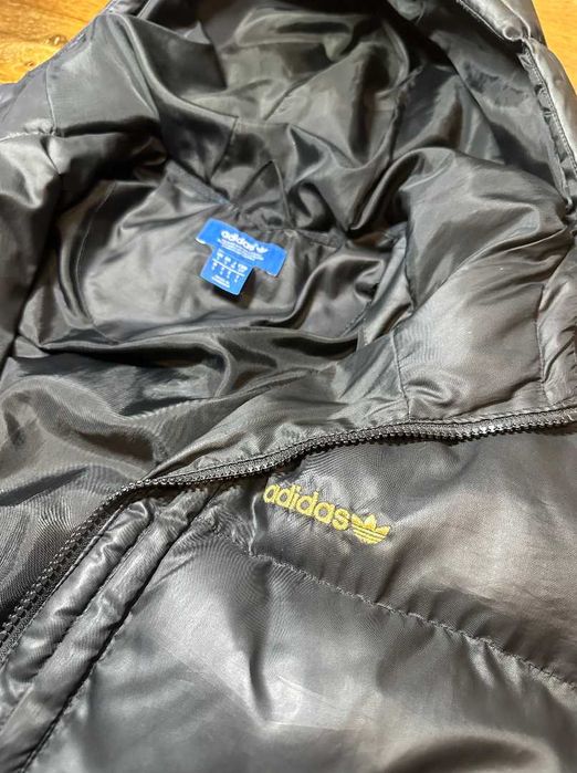 Зимняя куртка, пуховик Adidas (S)