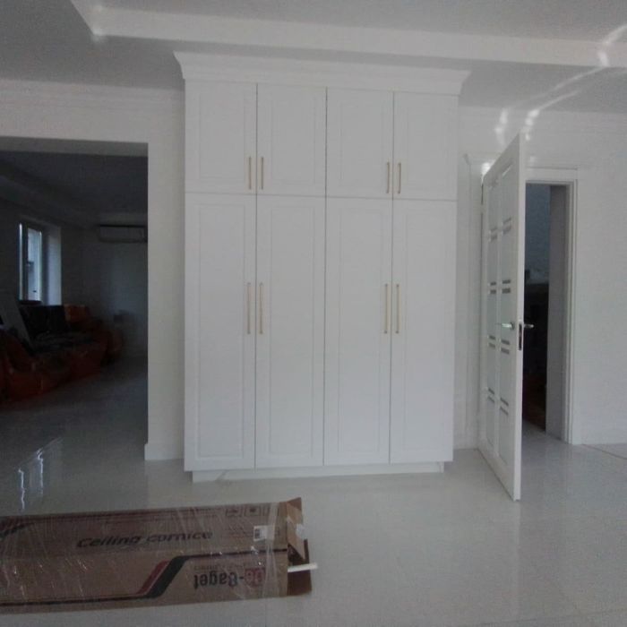 Кафель ,камень ,гипс и многое другое