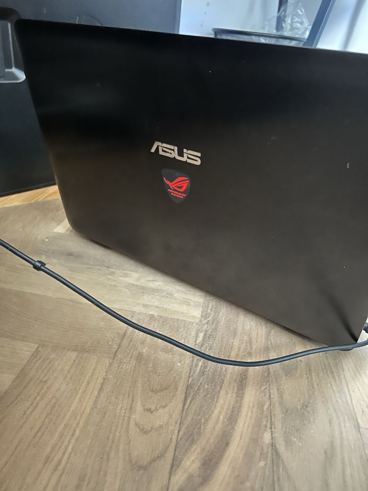 Laptop Asus i7 8Gb pamieci GeForce GTX 960M