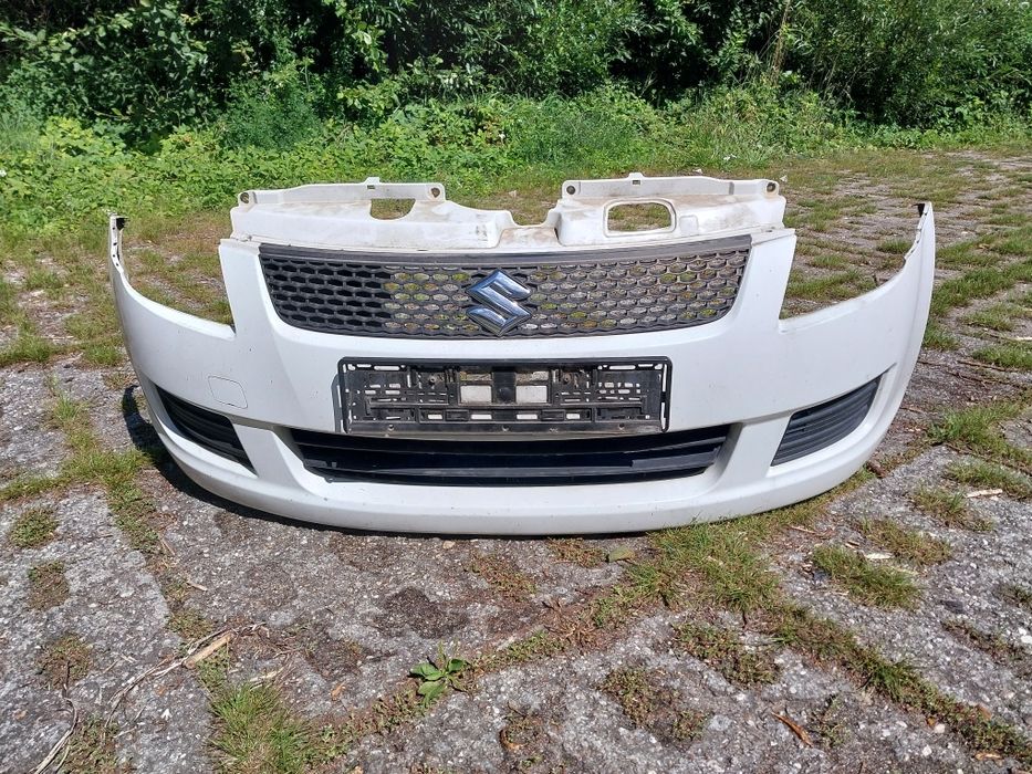 Suzuki swift mk6 3 III przedni zderzak przód biały kratka