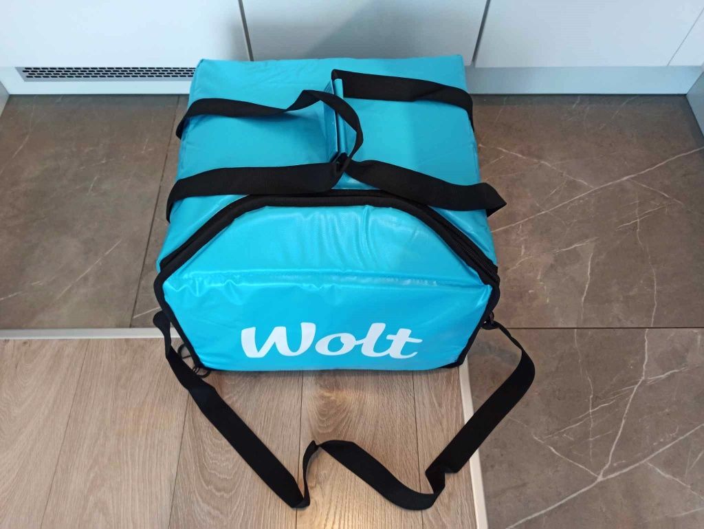 Torba termiczna marki wolt na ramię lub do ręki o aplikacji delivery