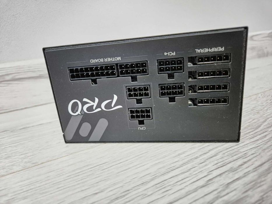 ТОП рівня 650W блок живлення FSP Hydro PLATINUM. пломба. Trade-in