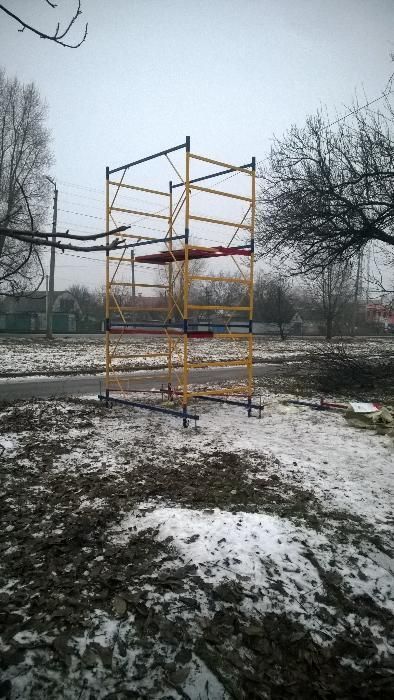 Вишки -Тура (Оренда) (2,0 м × 1.2 м) 13 метрів до настилу. Є 2 вишки