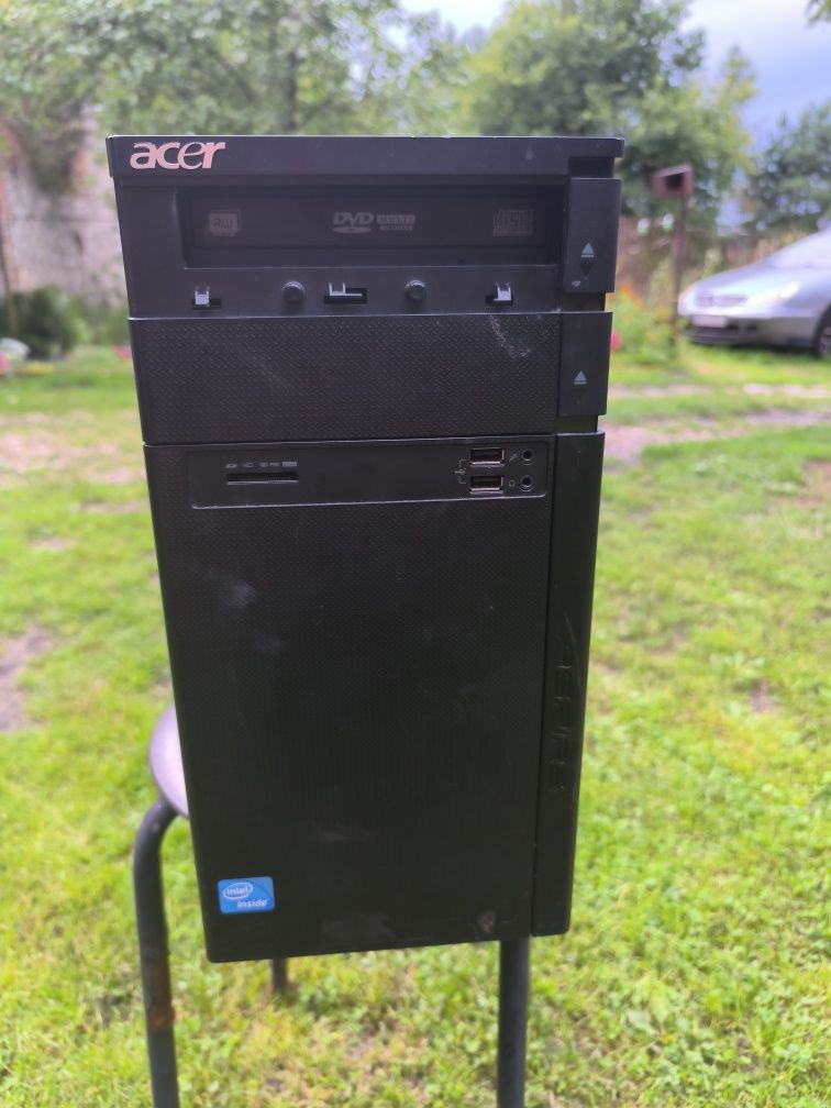 Komputer PC ( płyta z procesorem + obudowa )