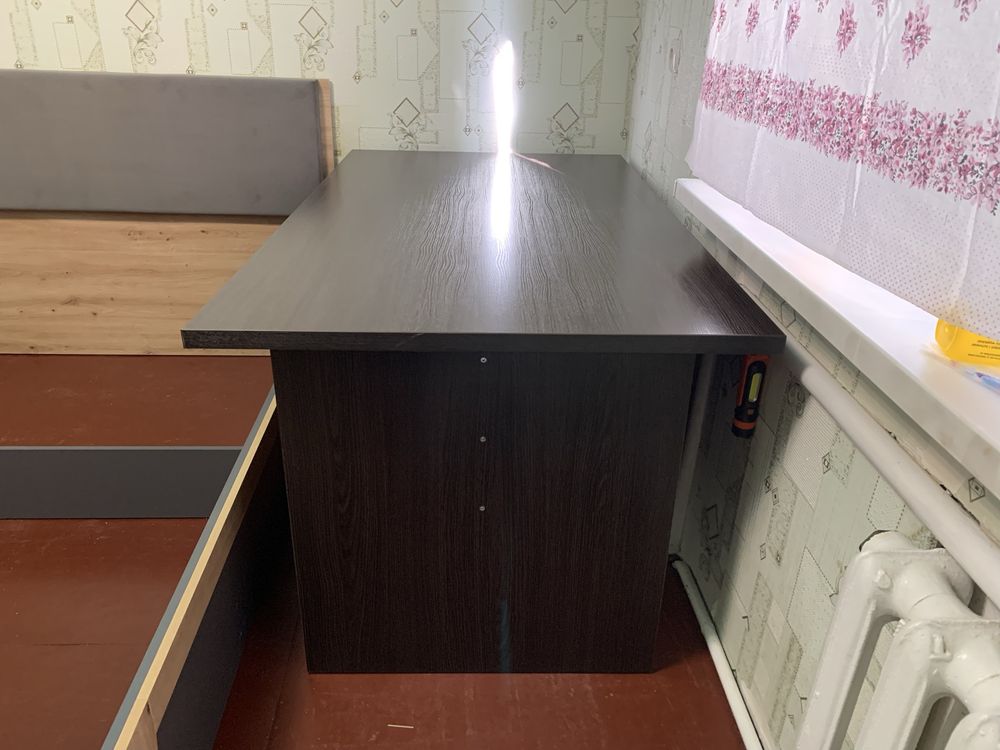 Продам Стіл Продам Стол мебель 160х90