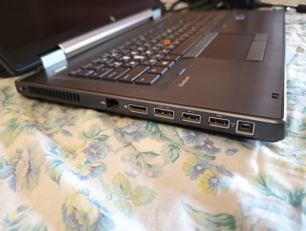 HP elitebook 8770w
