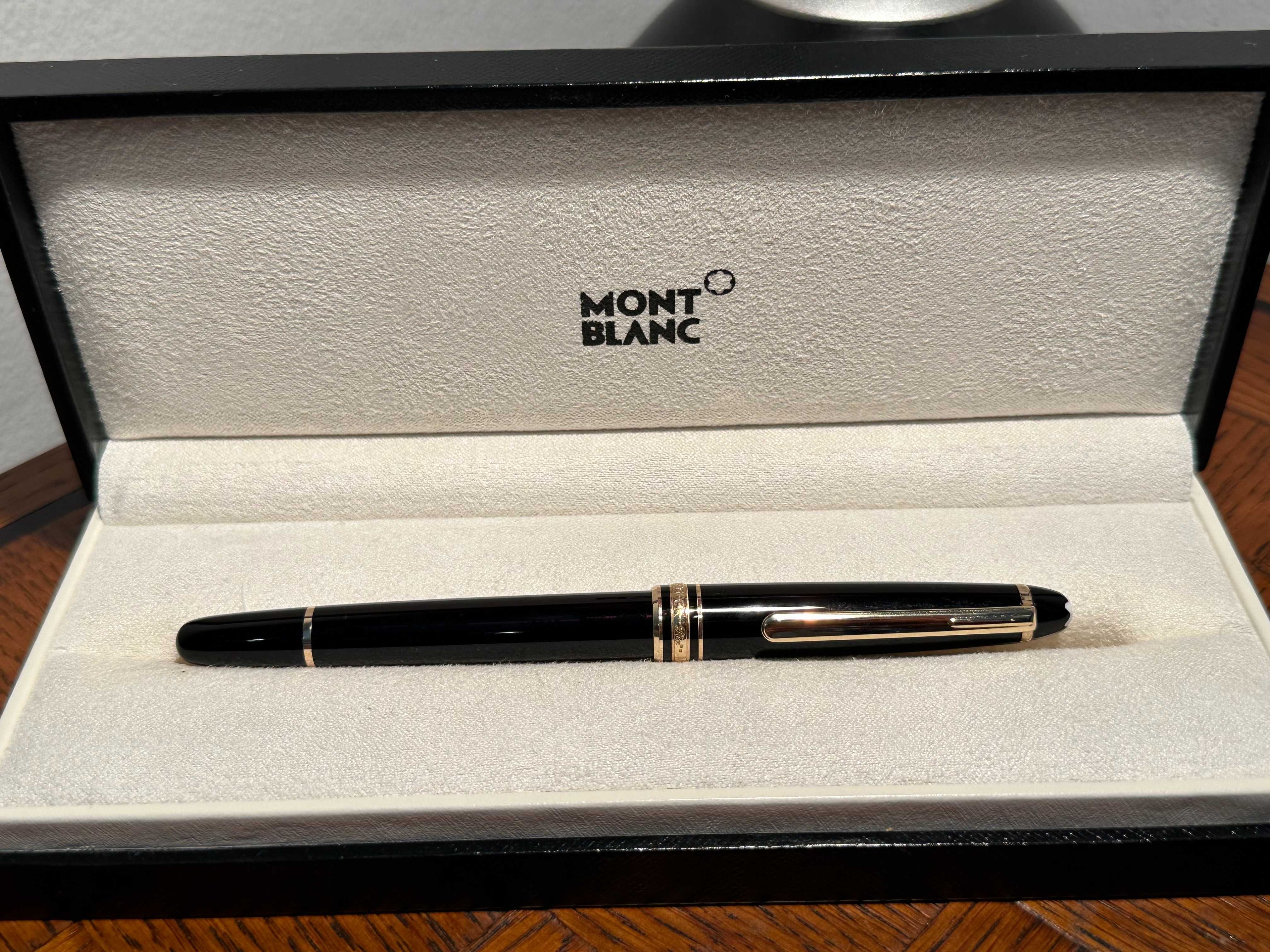 Montblanc Meisterstück Gold-Coated Rollerball
