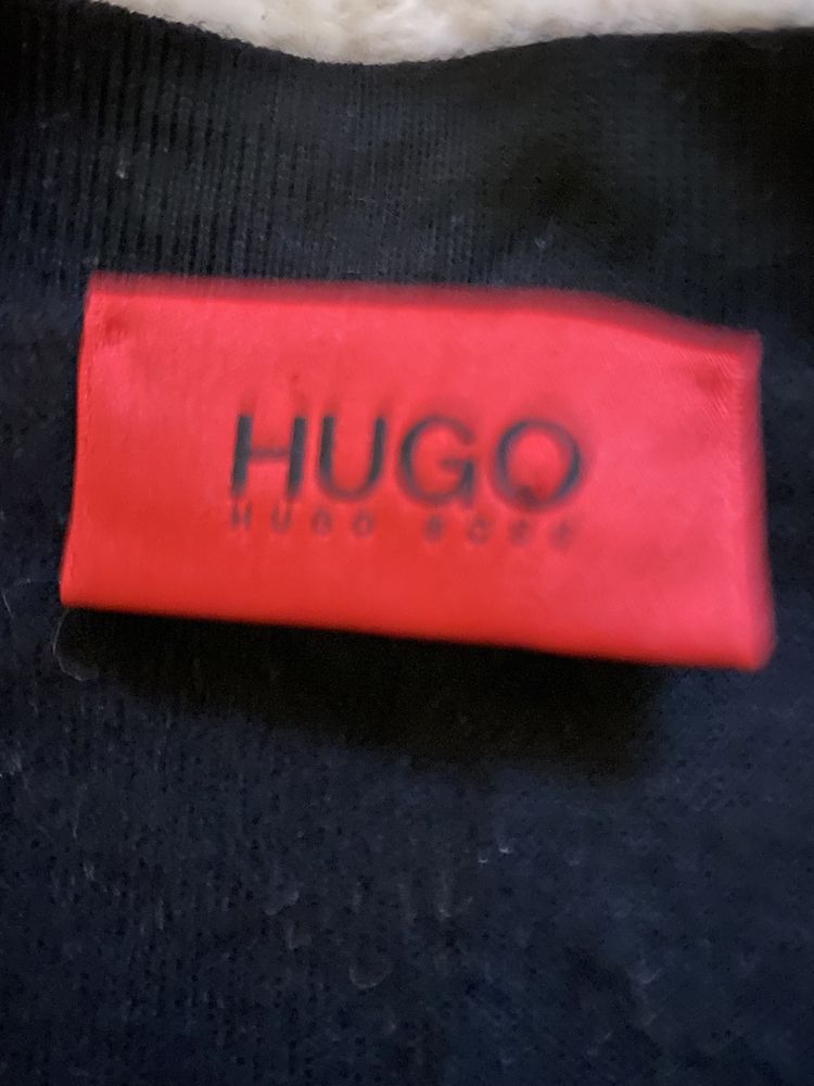 Swetr wełniany Hugo Boss