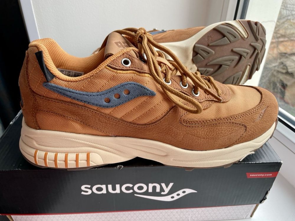 Saucony 3D Grid Hurricane Endless Knot