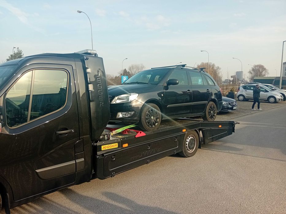 Pomoc drogowa laweta Transport  S19  A4  Rzeszów -Polska od 2zł/km