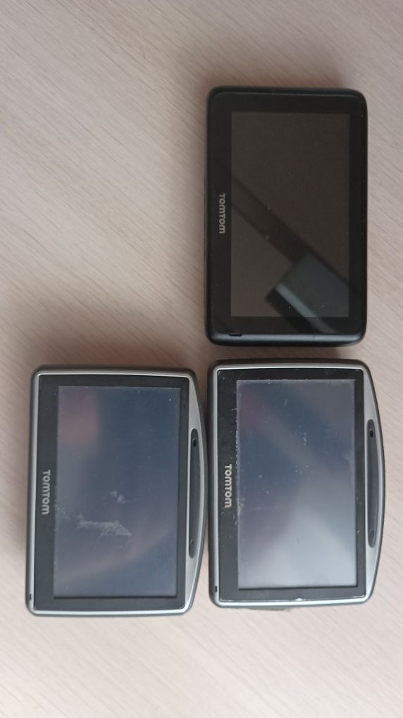 3 GPS навігатора