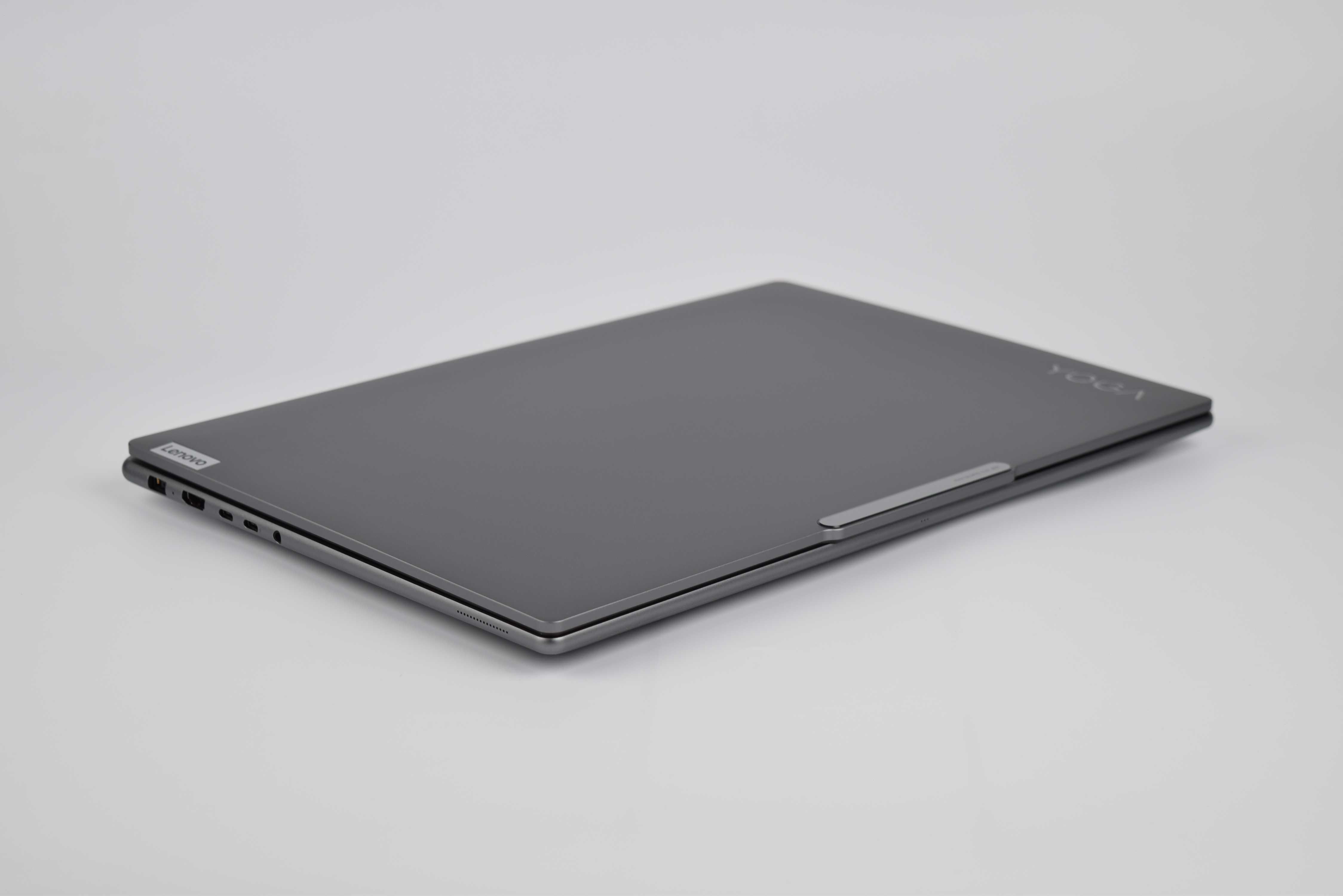 Сенсорний 3.2K Lenovo Yoga Pro 9 16IMH9 U9-185H/RTX4070/64/1TB Ноутбук