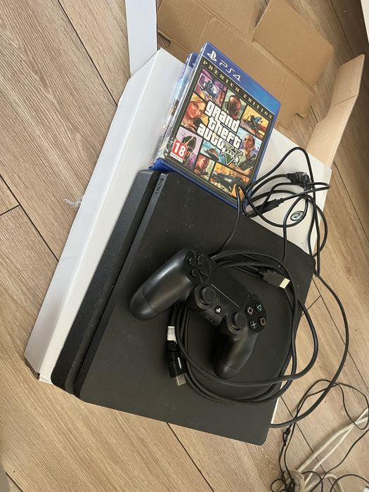 Playstation 4 slim 1TB