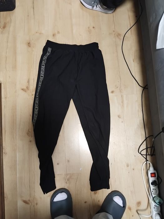 11 sztuk spodnie dresowe damskie w bardzo dobrym stanie