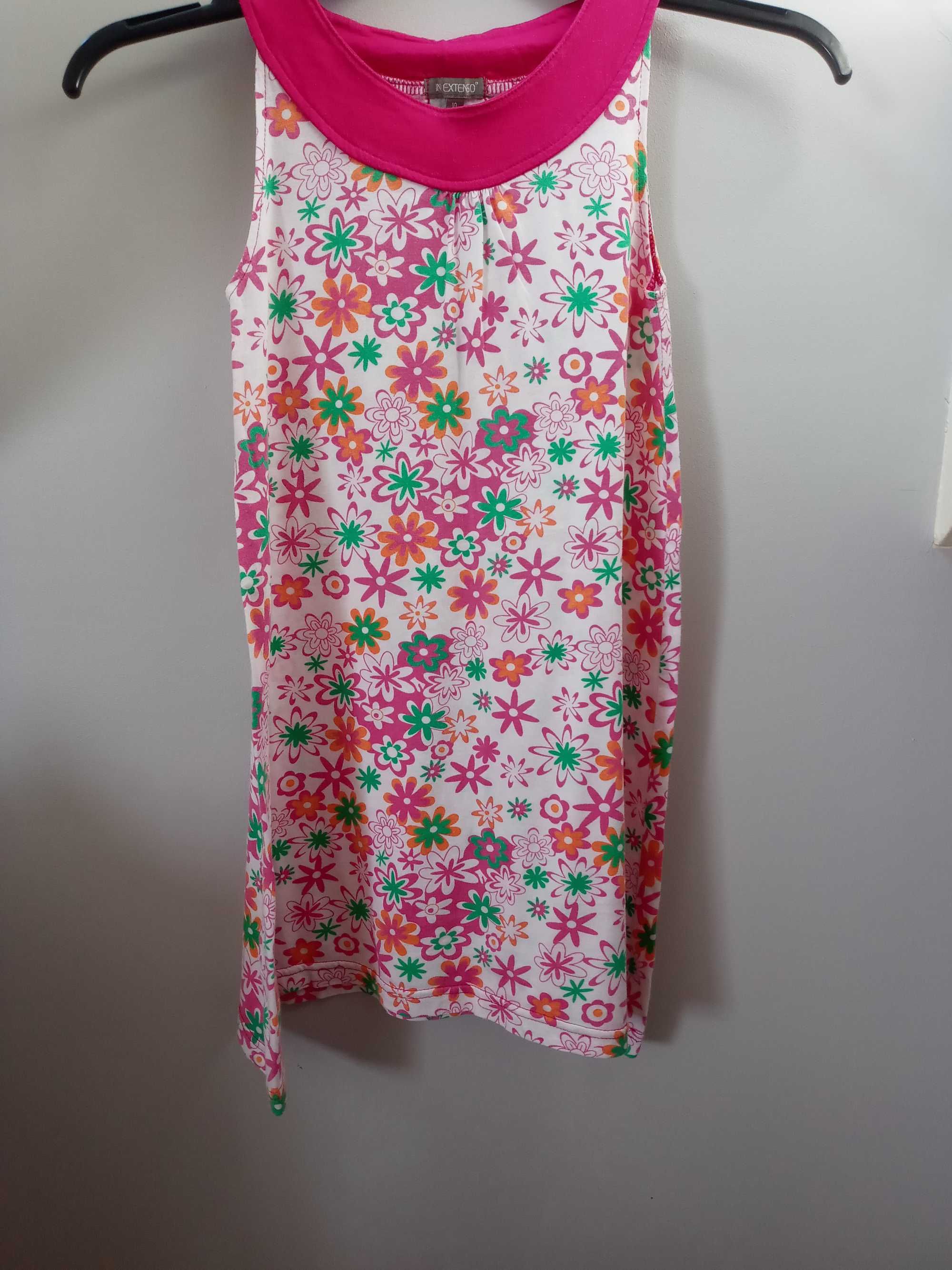 Różowa sukienka w kwiatki 134-140 cm/ 10 lat