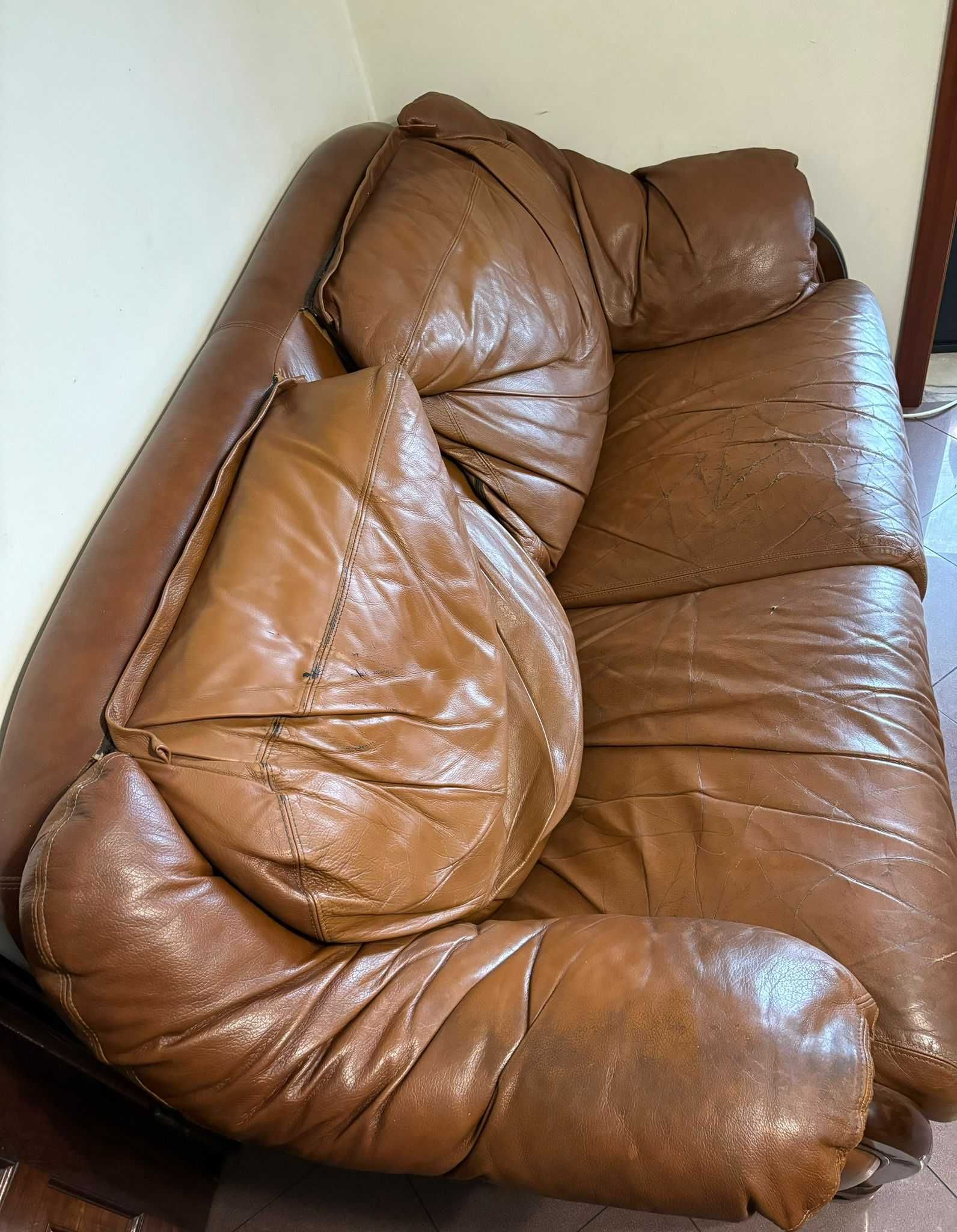 Sofá 3 lugares + 2 poltronas
