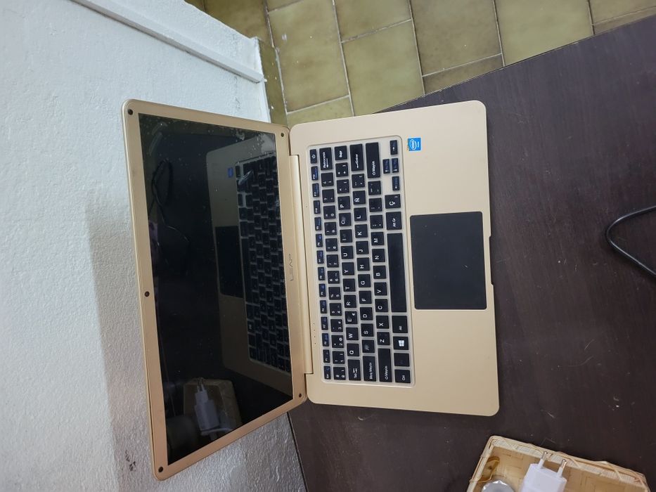 Computador portátil leap