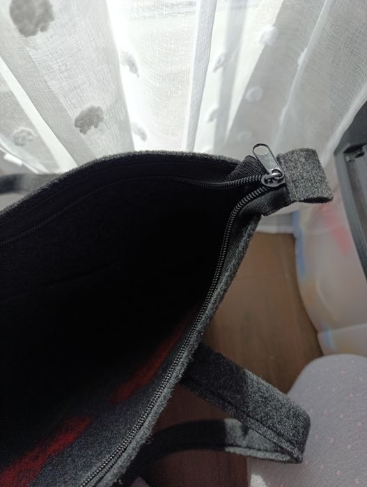 Ręcznie filcowana torebka na ramię Handmade