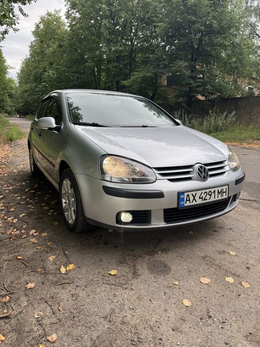Продам Volkswagen Golf 5 2003