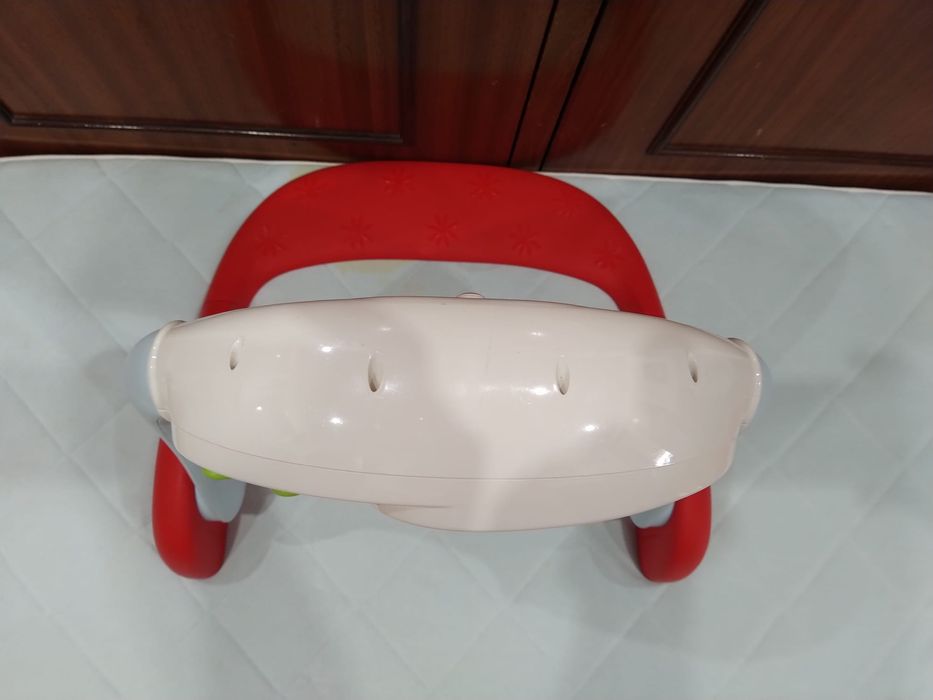 Ginásio de atividades para bebé brinquedo casa quarto apartamento.