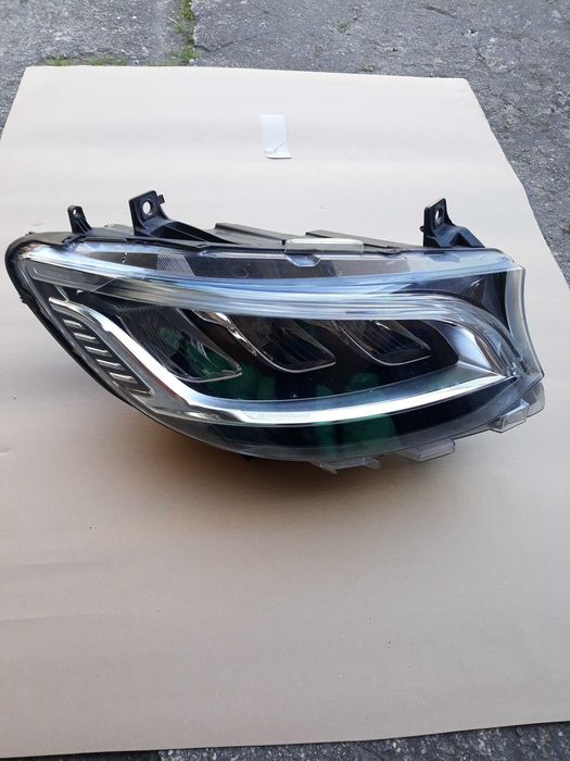 Lampa Prawa MERCEDES SPRINTER A.910 W.910 Full Led