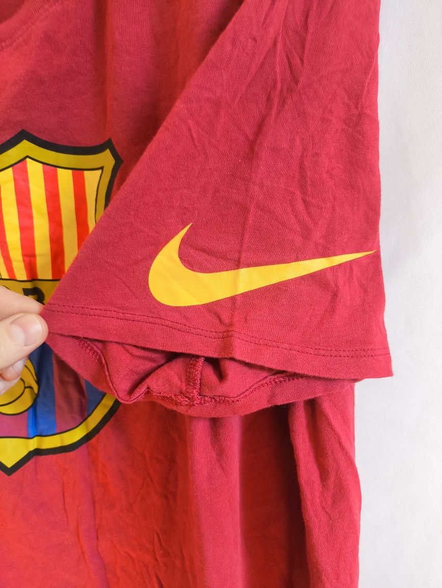 Nike FC Barcelona Crest T-Shirt Size XL