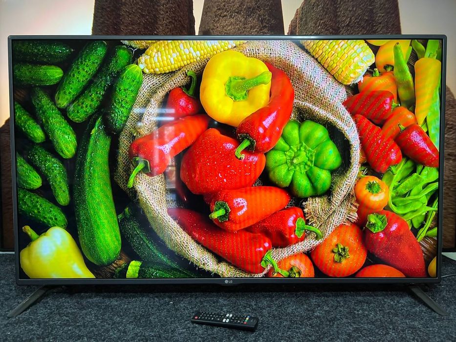 Телевізор LG 55LF5809 — 55 дюймів, Smart TV / Full HD .