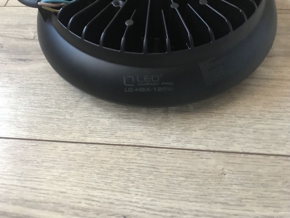 Lampy led przemysłowe