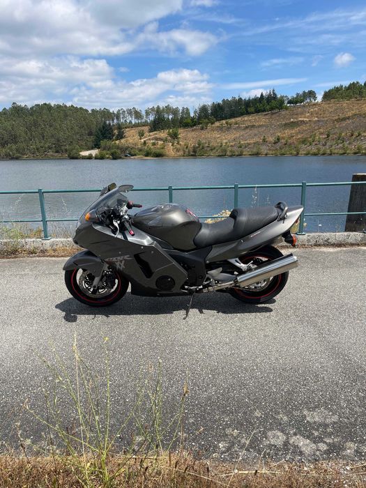 Honda CBR 1100 XX Super Black Bird
