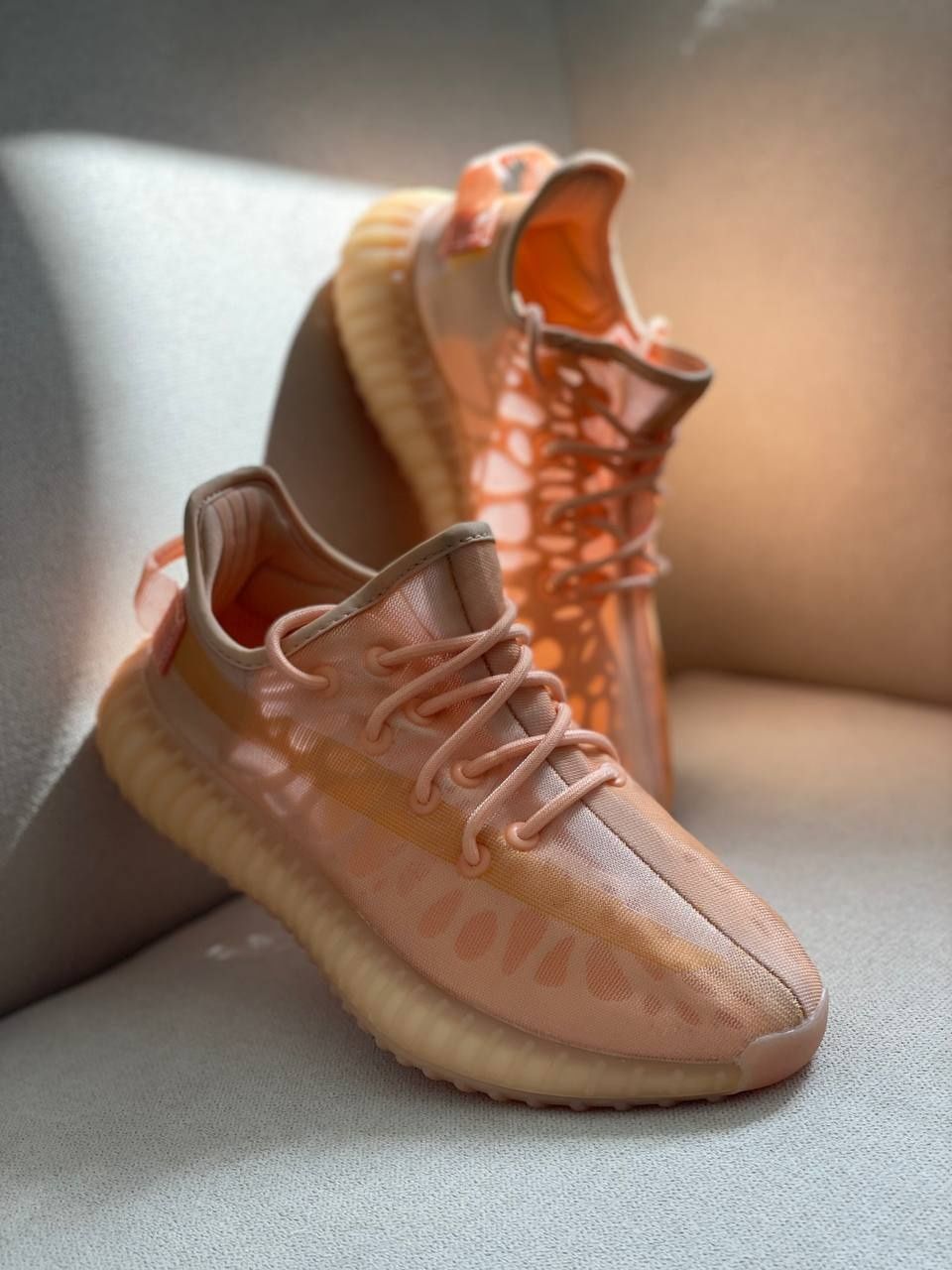 Розпродаж! Adidas Yeezy Boost 350 Mono Clay 36,37,40р