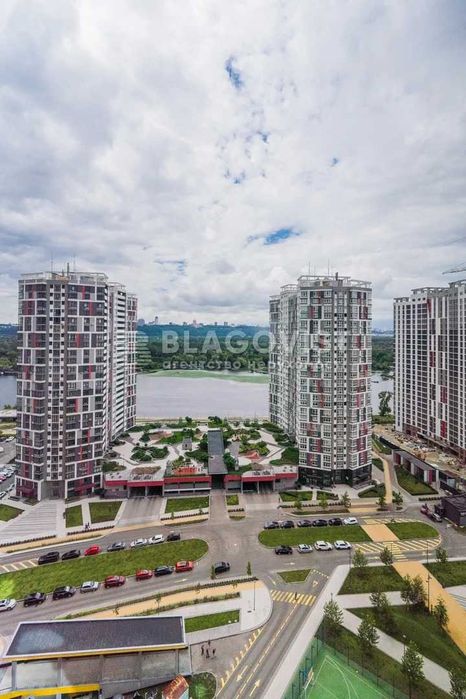 Продаж 3 к квартири з ремонтом Русанівська гавань