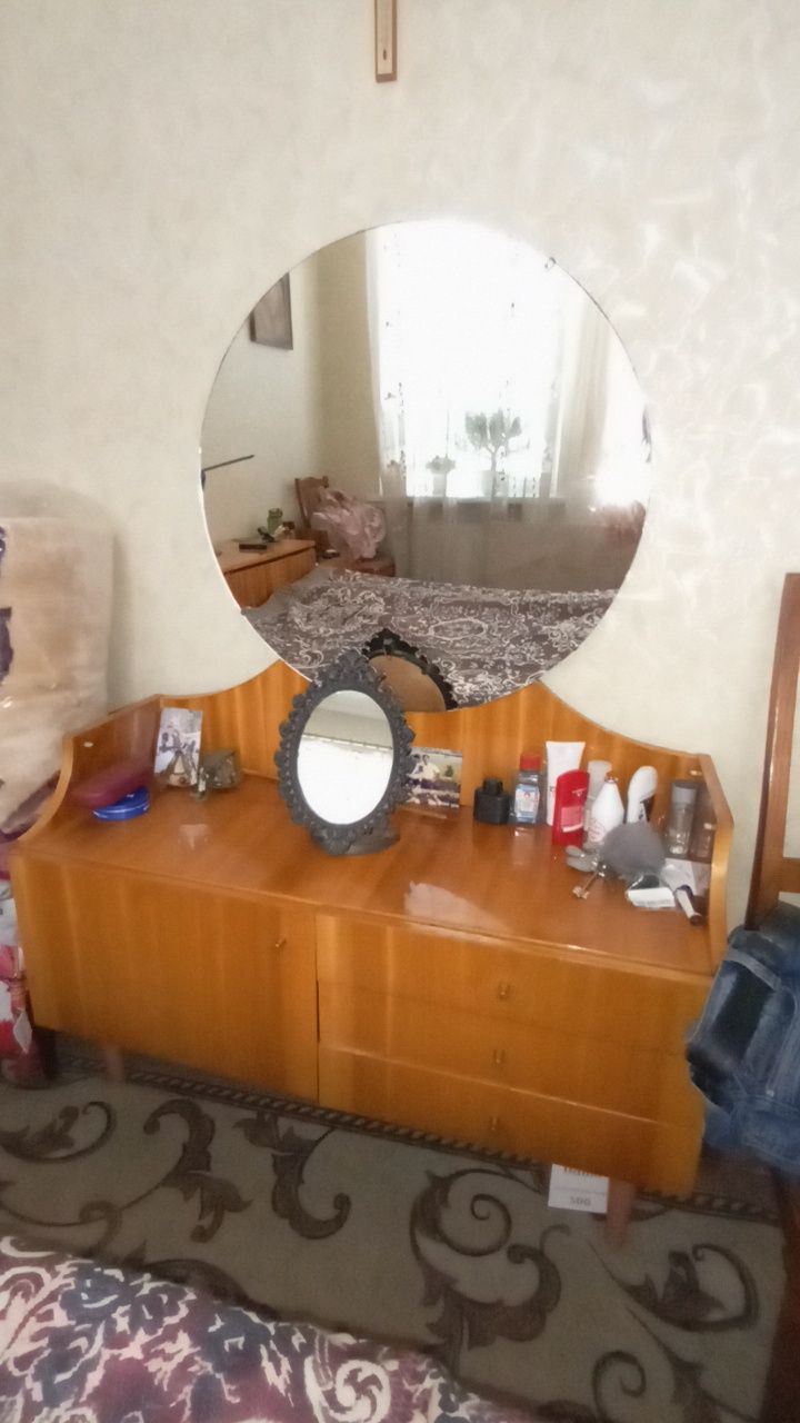 Спальний гарнітур