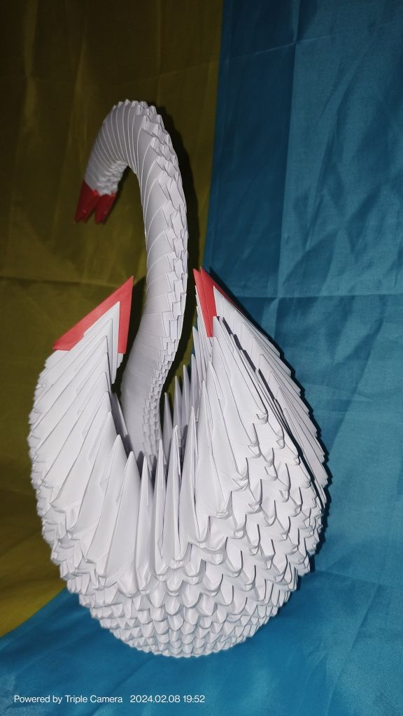 Лебедь из Модульного Оригами