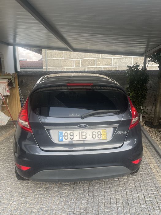 Ford fiesta 1.2 gasolina 75 000km