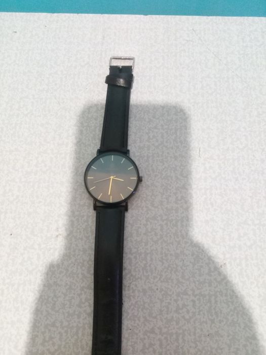 Годинники в робочому стані ДАРОМ