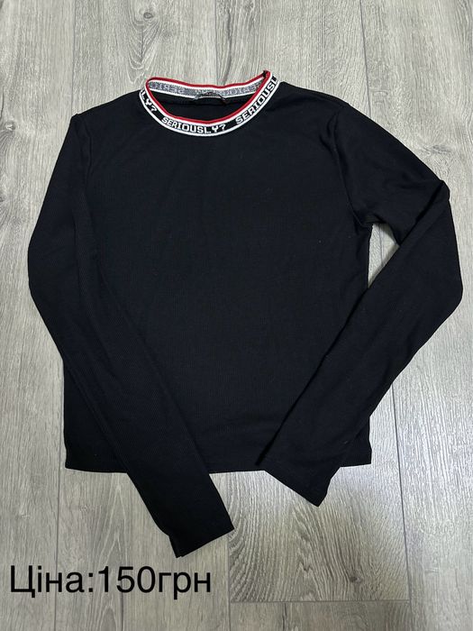 Кофти, боді  в гарному стані за приємними ціна .В розмірі м-с.