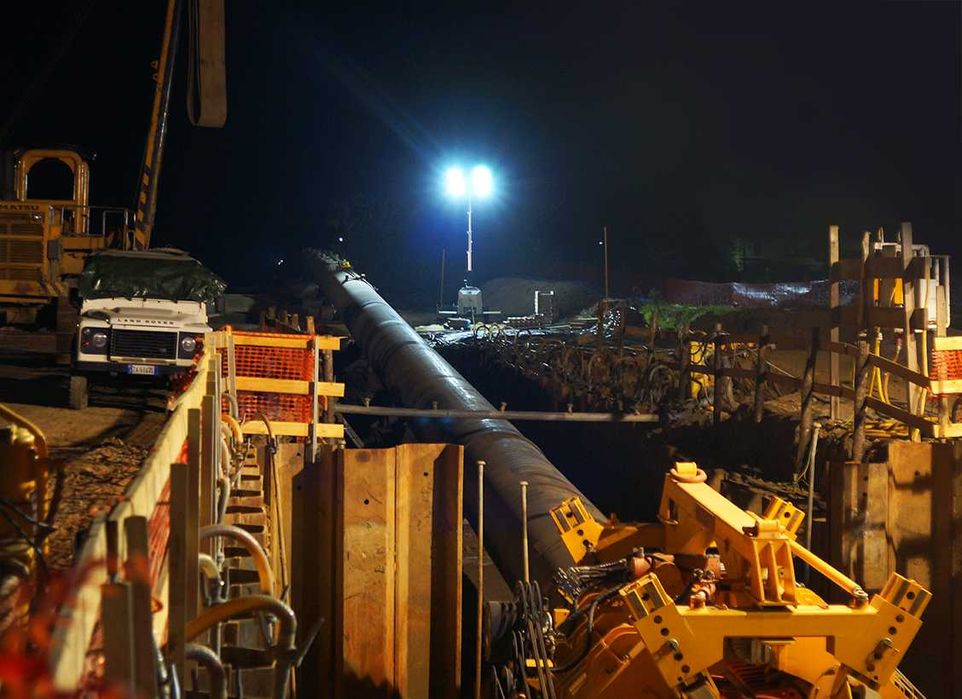 Осветительная передвижная мачта Luxtower - мачта осветительная