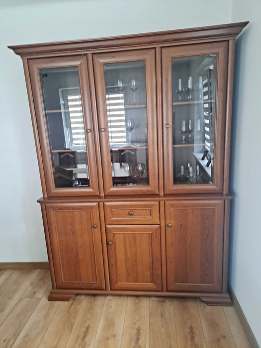 Sprzedam dużą witrynę