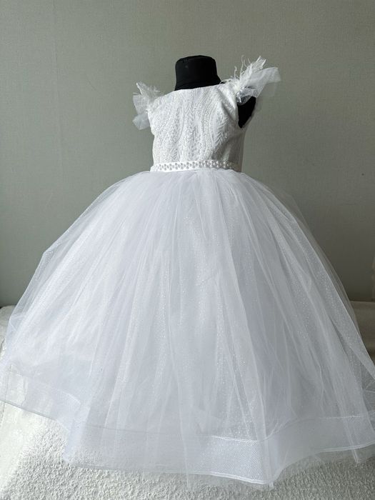 Нарядное платье для девочки