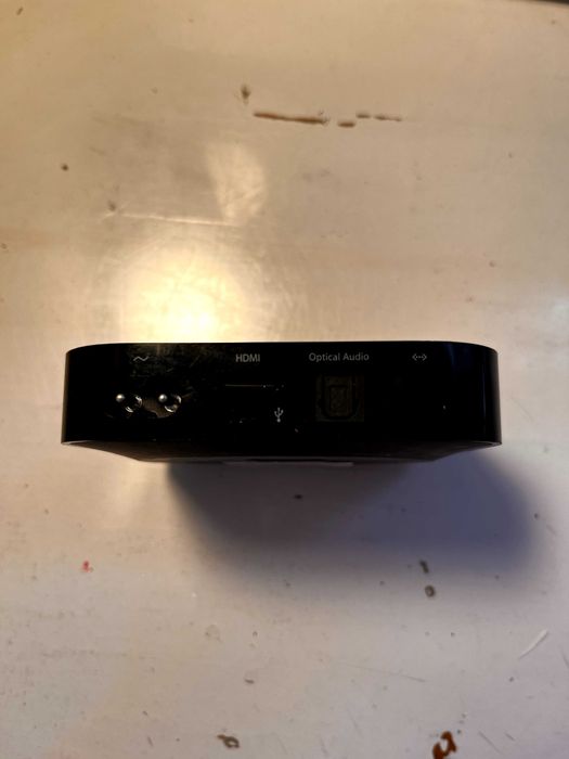 Apple TV (3 generacji) + pilot