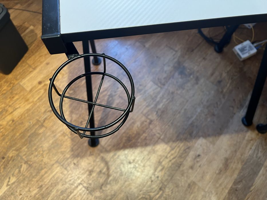 Стол компьютерный углрвой геймерский Huzaro Hero 6,3 White белый