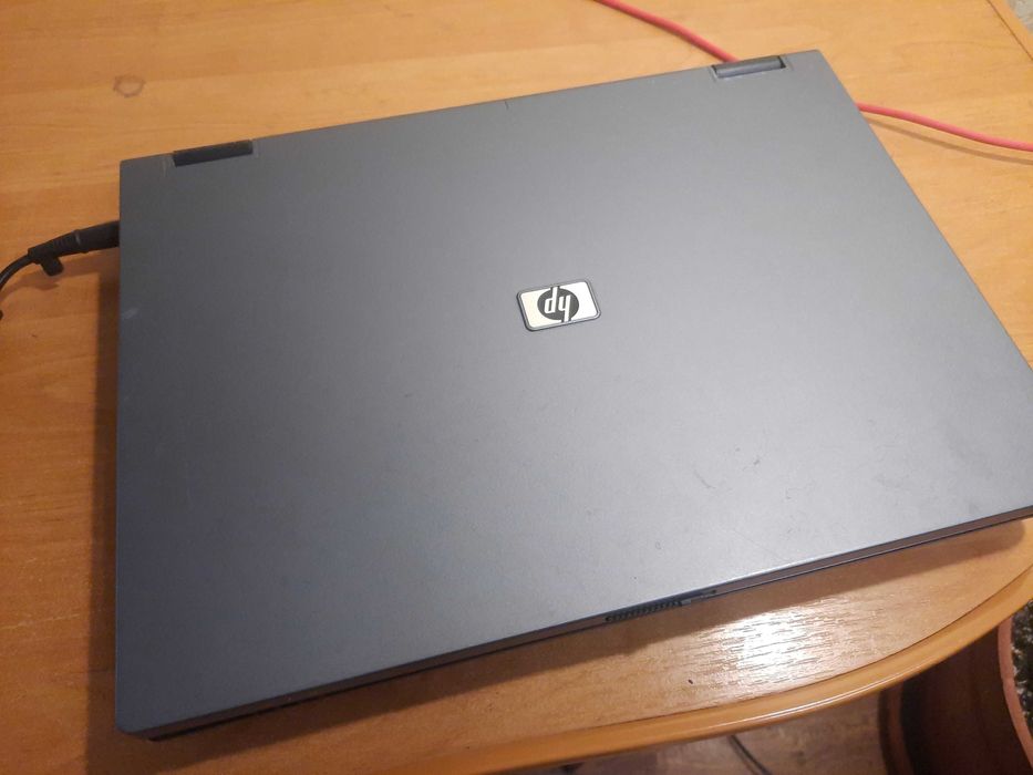 ноутбук, с прочным корпусом, батарея как новая