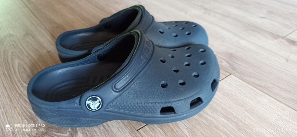 Crocs buty  klapki