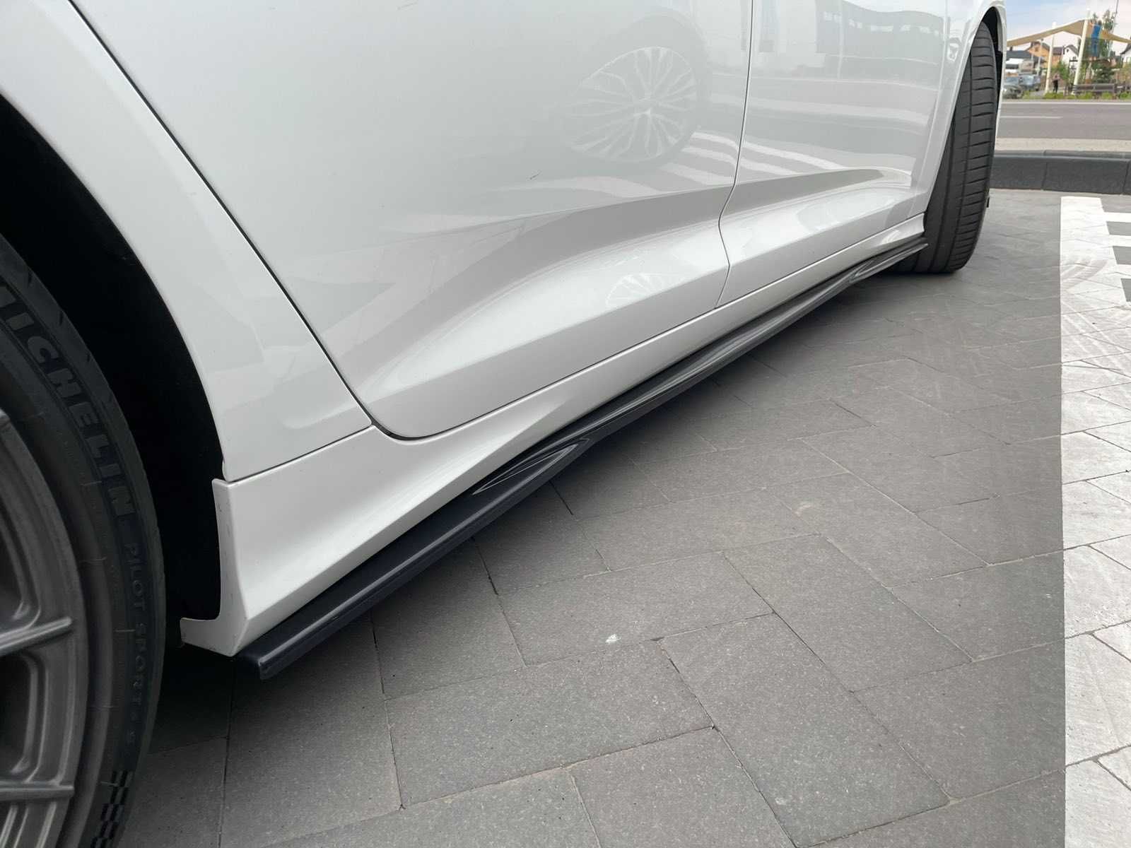 Сплиттер Audi a6 c8 / Ауди S6 C8 тюнинг обвес губа юбка пороги