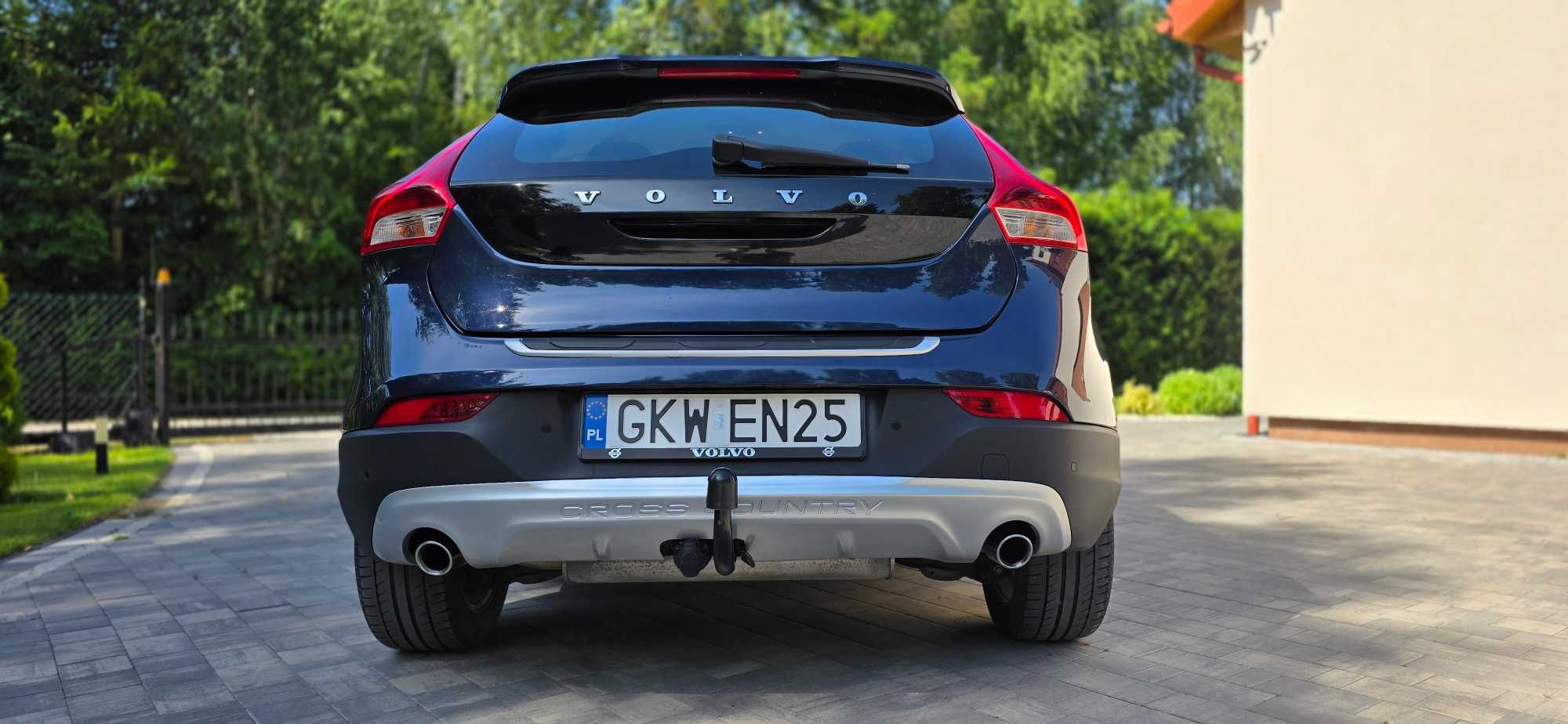 Volvo V40 CROSS COUNTRY 1.6 180KM 2014r. benzyna 54 tyś km - IDEALNY