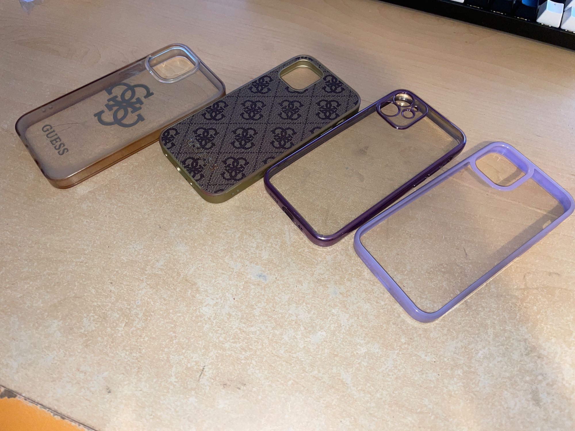 Etui Iphone 12 mini, 4 sztuki.