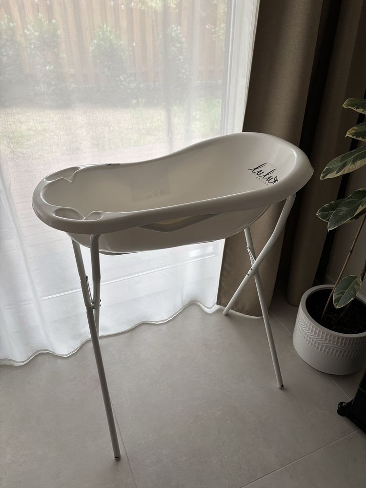 Wanienka ze stelazem dla niemowlaka lulu design