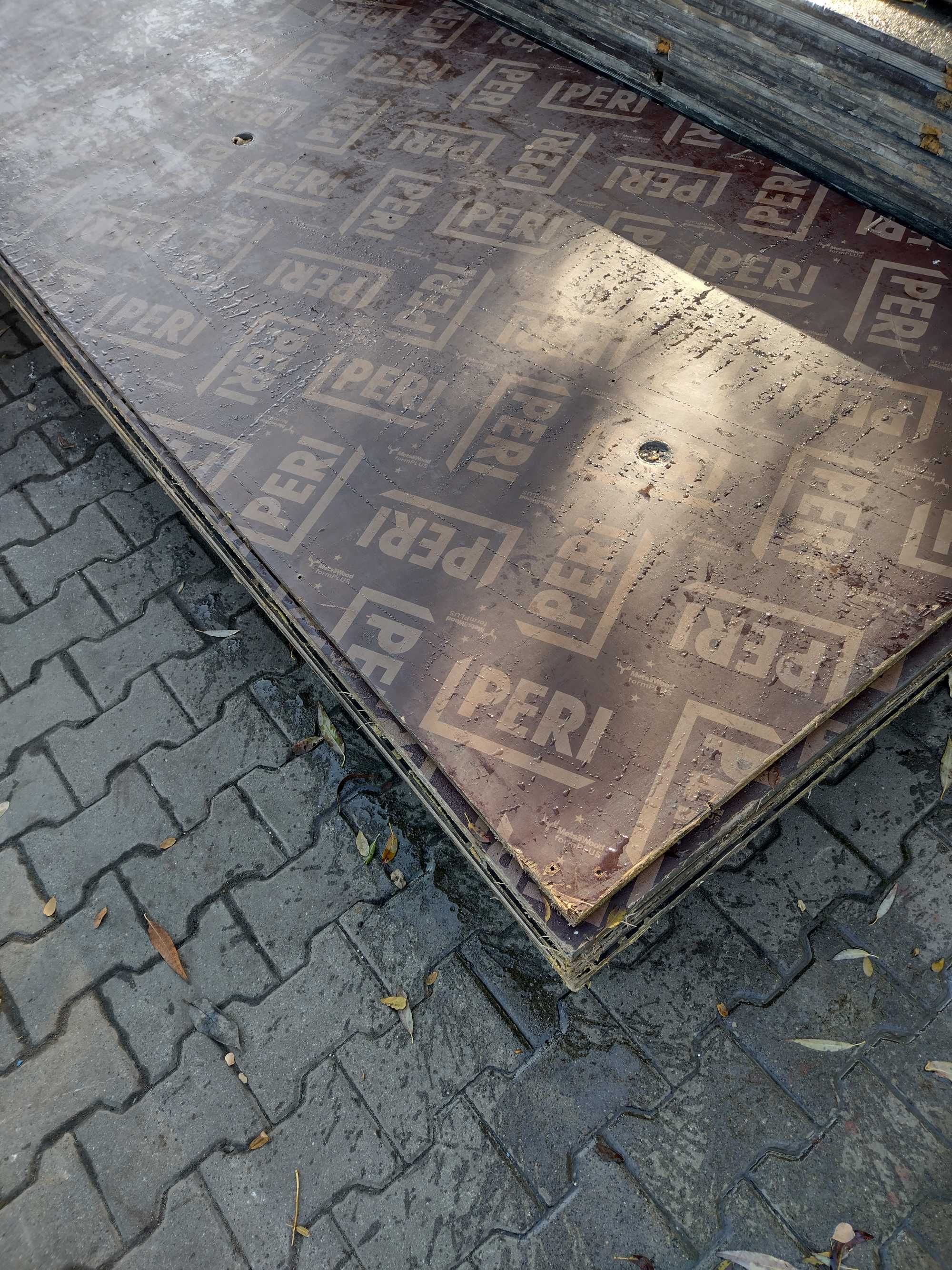 płyta sklejka szalunkowa doka peri brzoza topola
