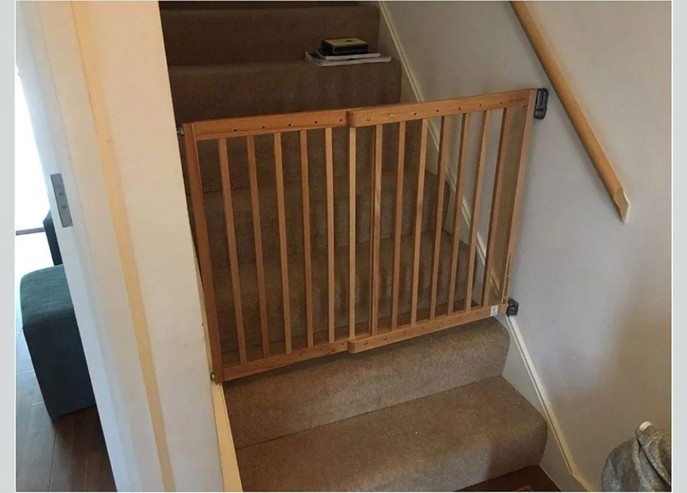 Munchkin Brama Schodowa Lindam Rozciągana Drewniana Bramka dla Dziecka