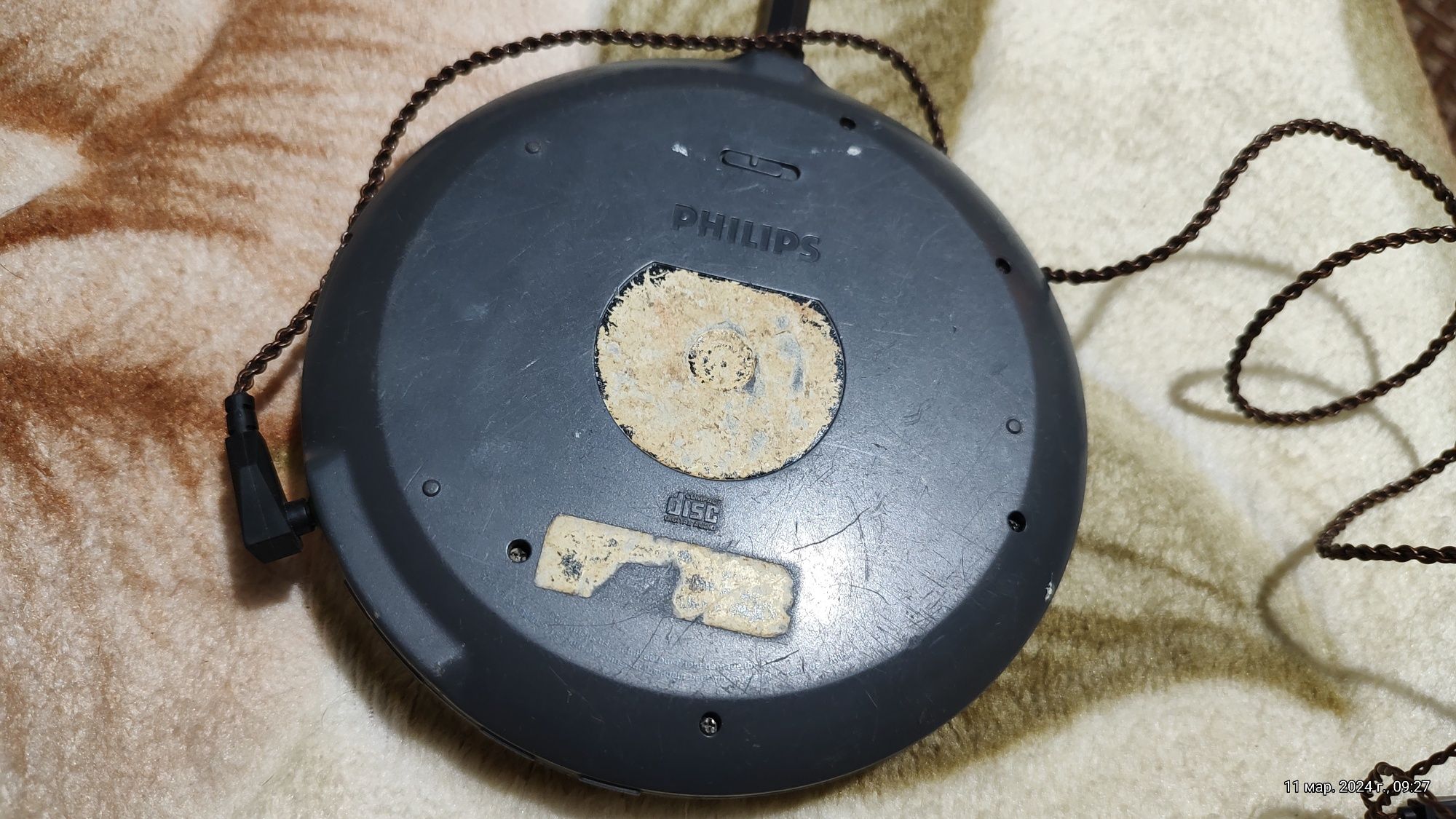 Продам CD-player Philips и Coby